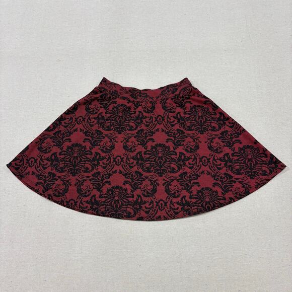 Joe B by Joe Benbasset Skirt Womens Small Flare Maroon & Black Lace Pattern NWT - Picture 1 of 6